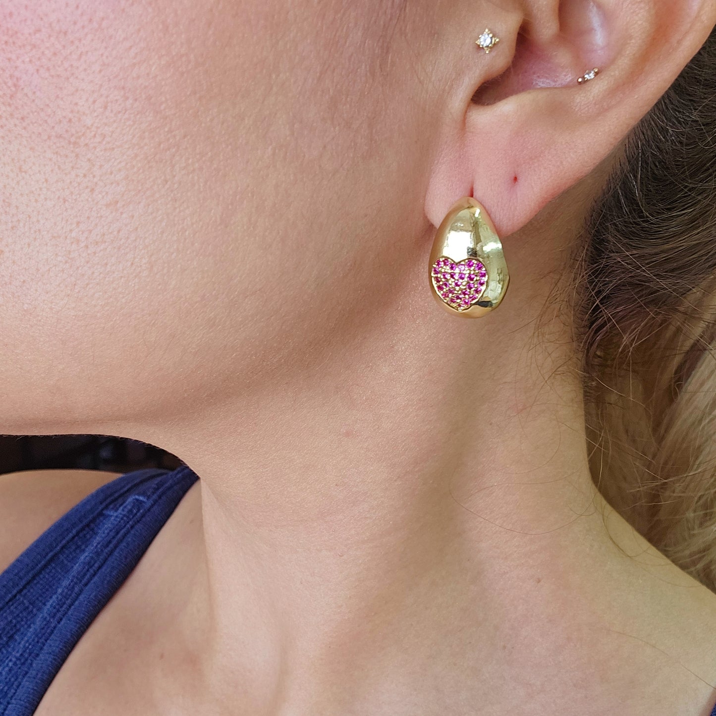 Aretes gota love