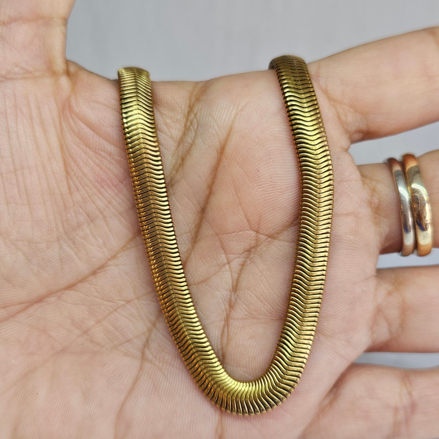 Collar panza de víbora
