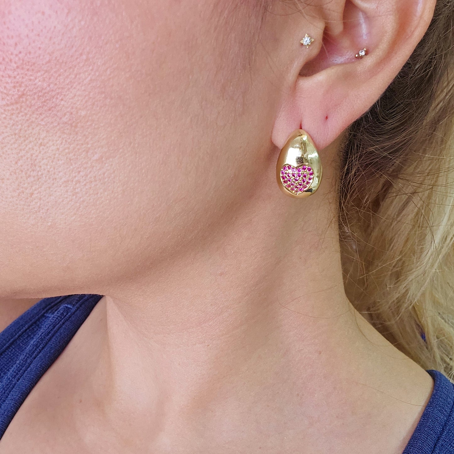 Aretes gota love