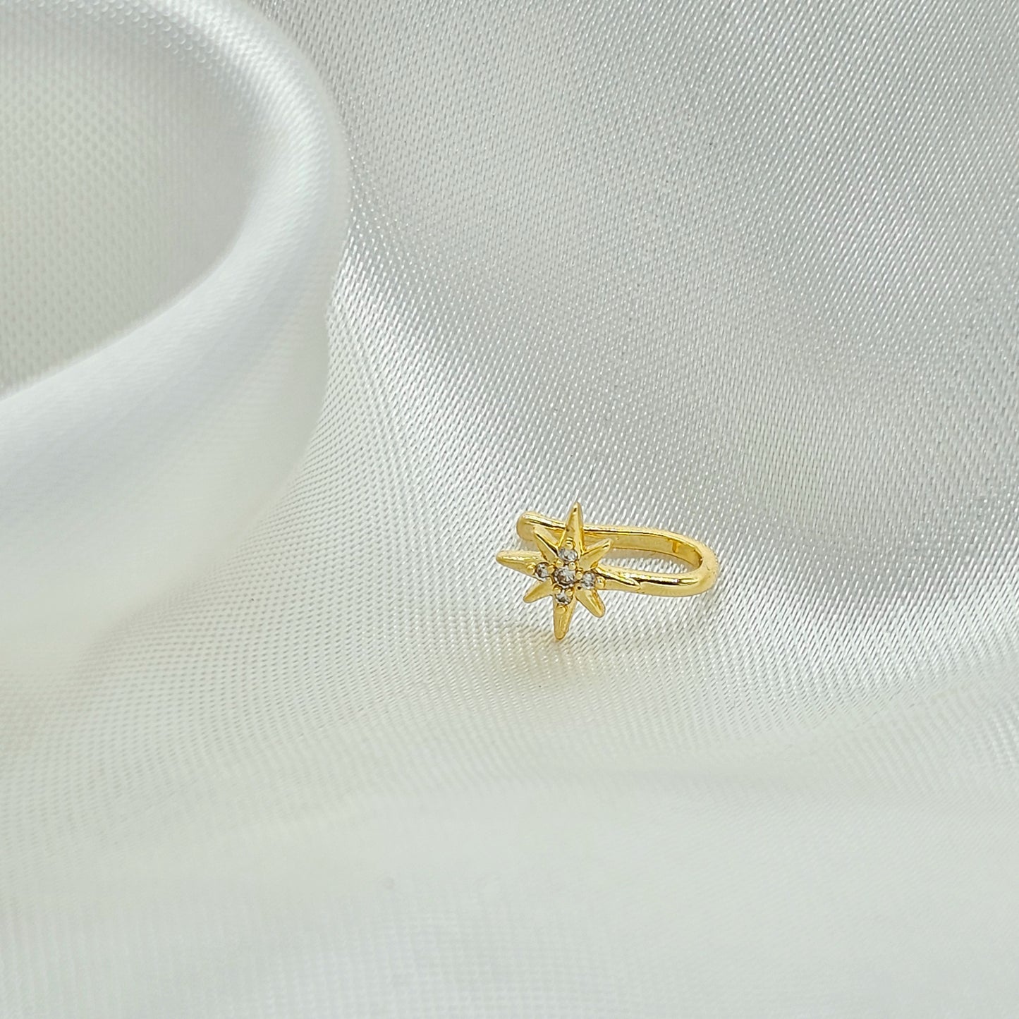 Estrellita earcuff