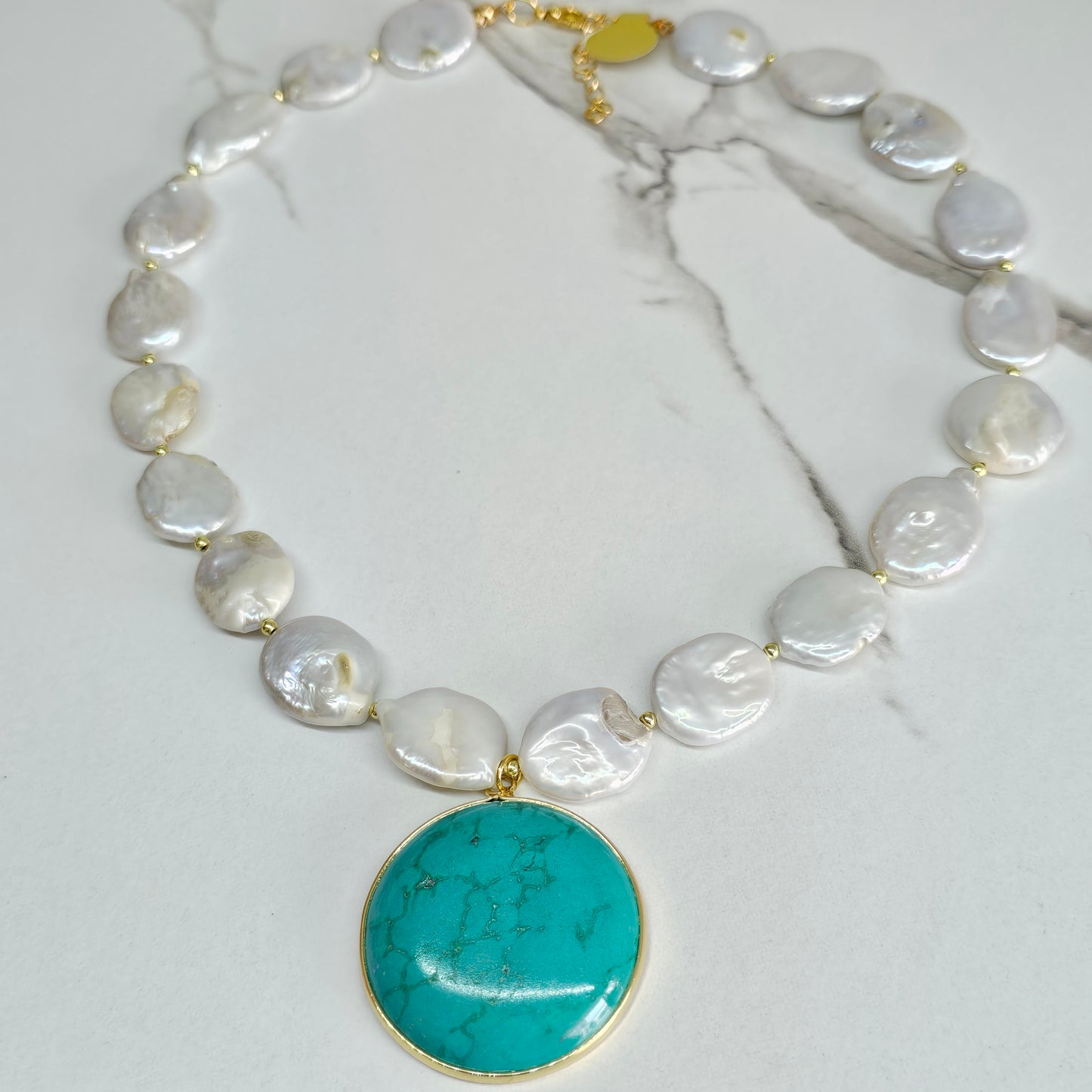Collar delicado mar